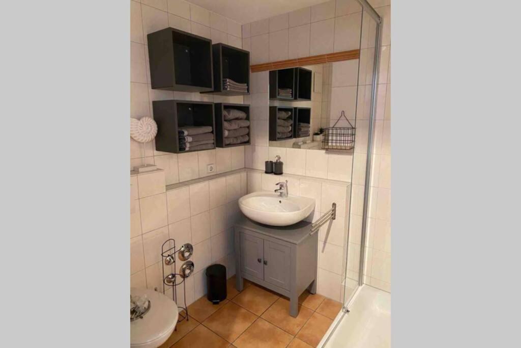 Die Seeblume - Ferienwohnung Mit Pool Und Seeblick บอดมัน-ลุดวิกส์ฮาเฟิน ภายนอก รูปภาพ