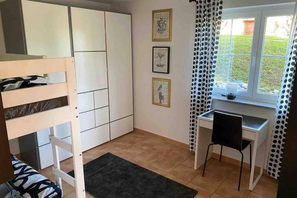Die Seeblume - Ferienwohnung Mit Pool Und Seeblick บอดมัน-ลุดวิกส์ฮาเฟิน ภายนอก รูปภาพ