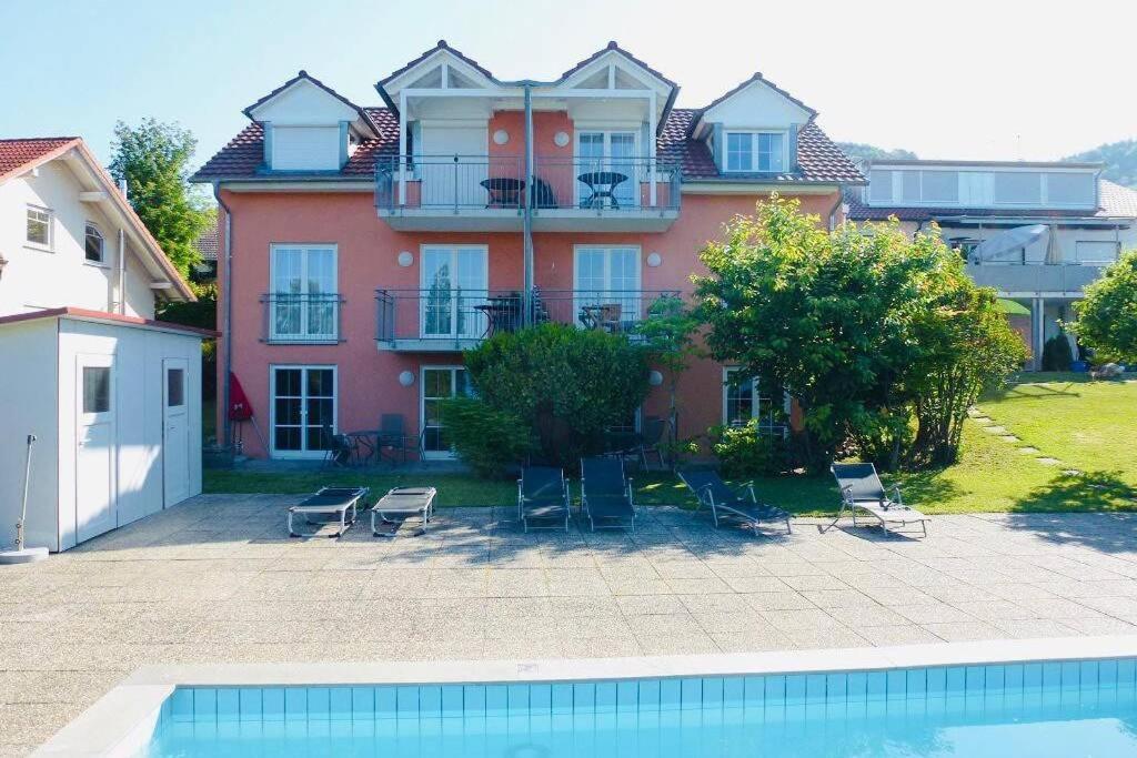 Die Seeblume - Ferienwohnung Mit Pool Und Seeblick บอดมัน-ลุดวิกส์ฮาเฟิน ภายนอก รูปภาพ