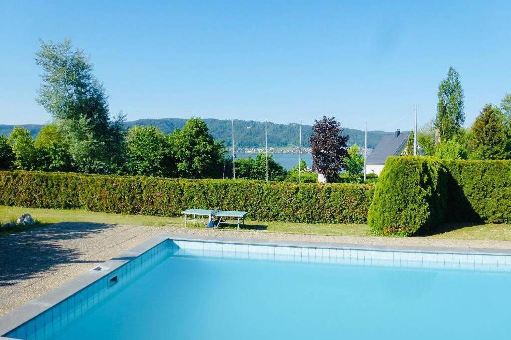 Die Seeblume - Ferienwohnung Mit Pool Und Seeblick บอดมัน-ลุดวิกส์ฮาเฟิน ภายนอก รูปภาพ